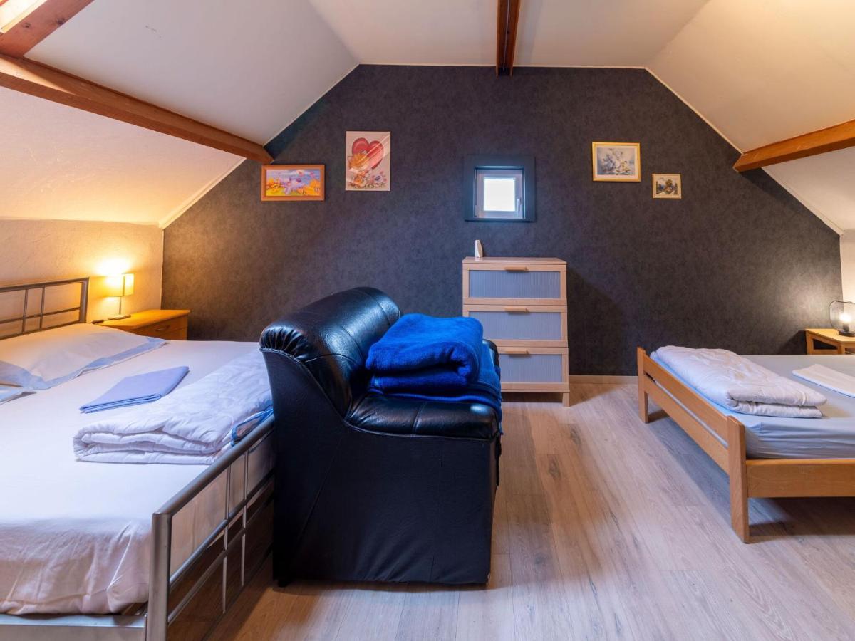 Pretty Holiday Home Near Durbuy And La Roche Erezee Bagian luar foto