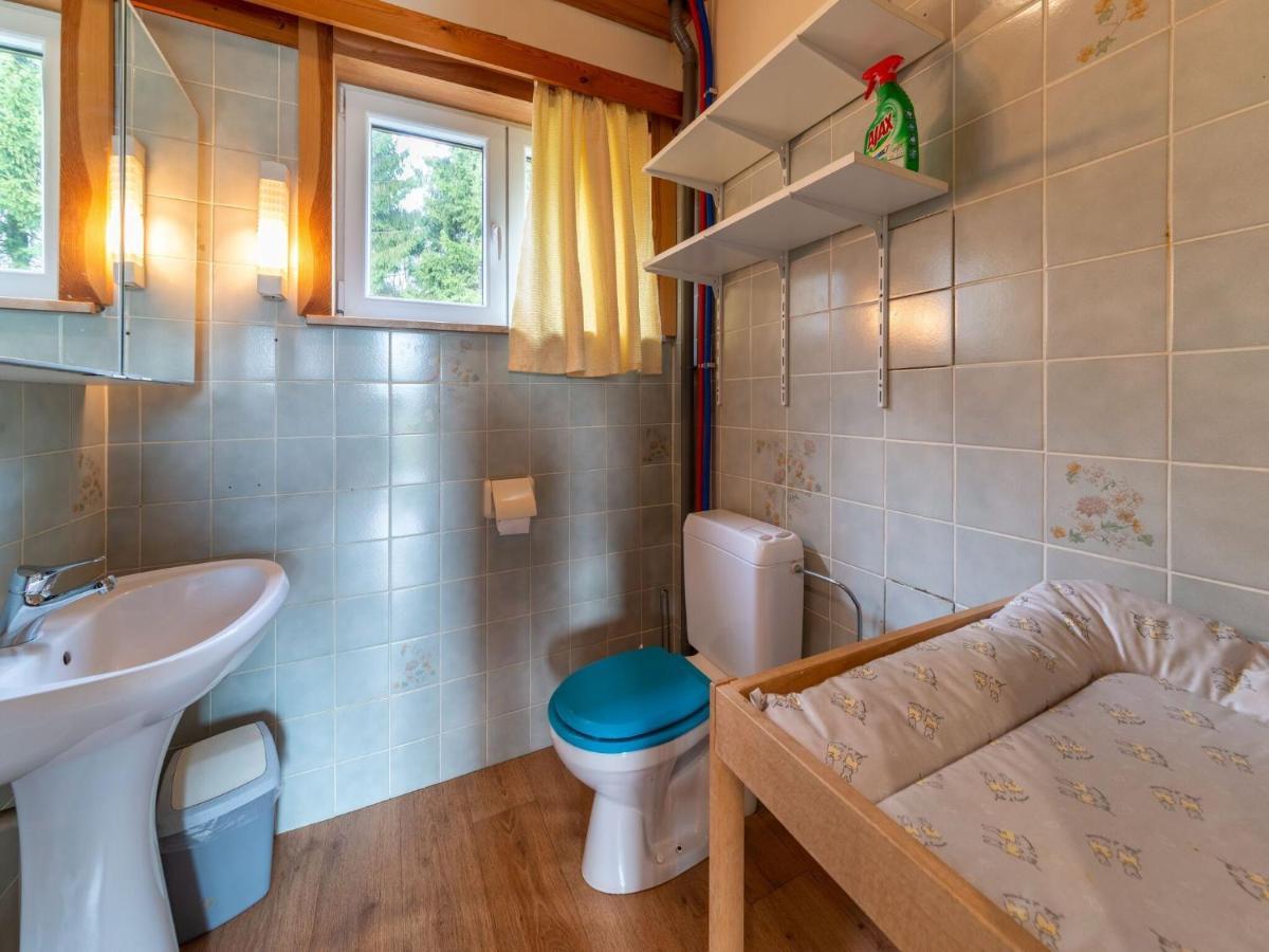 Pretty Holiday Home Near Durbuy And La Roche Erezee Bagian luar foto