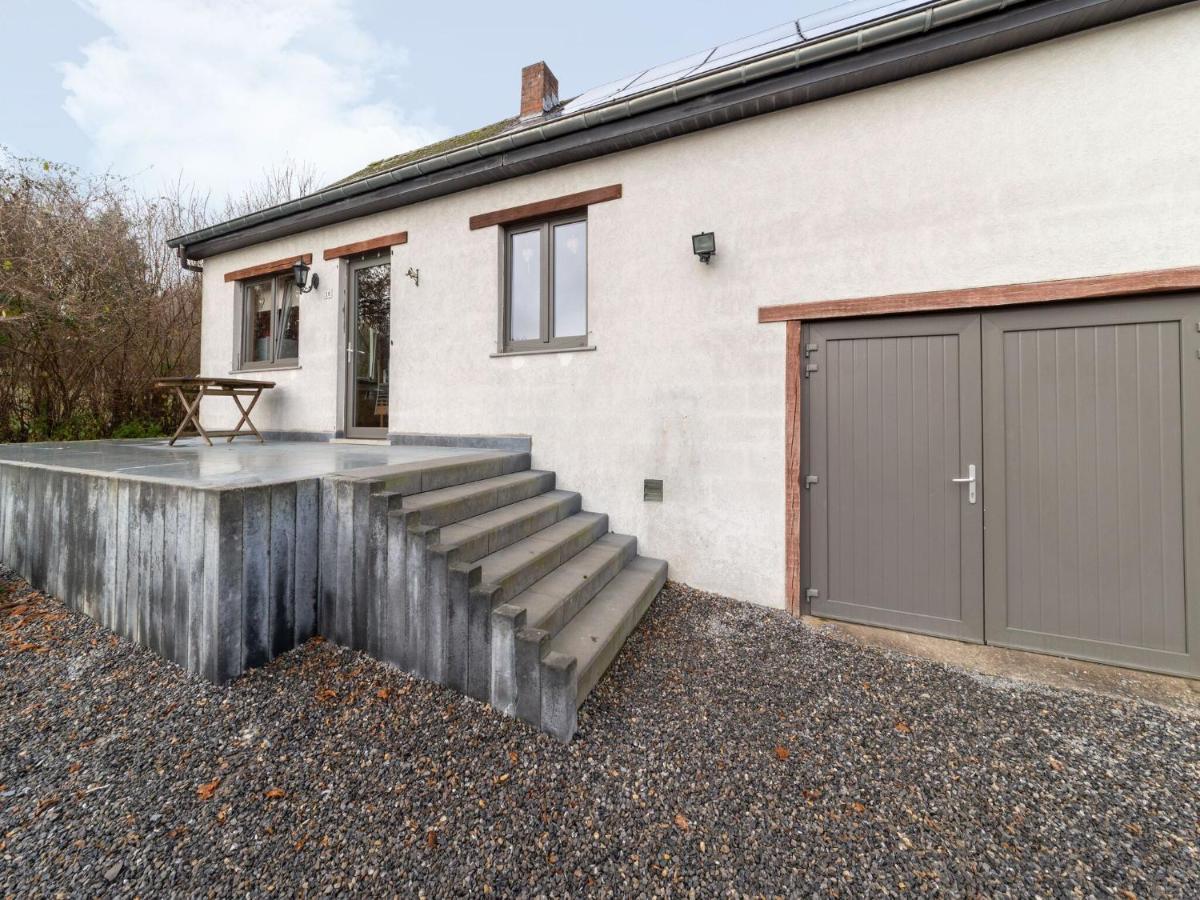 Pretty Holiday Home Near Durbuy And La Roche Erezee Bagian luar foto