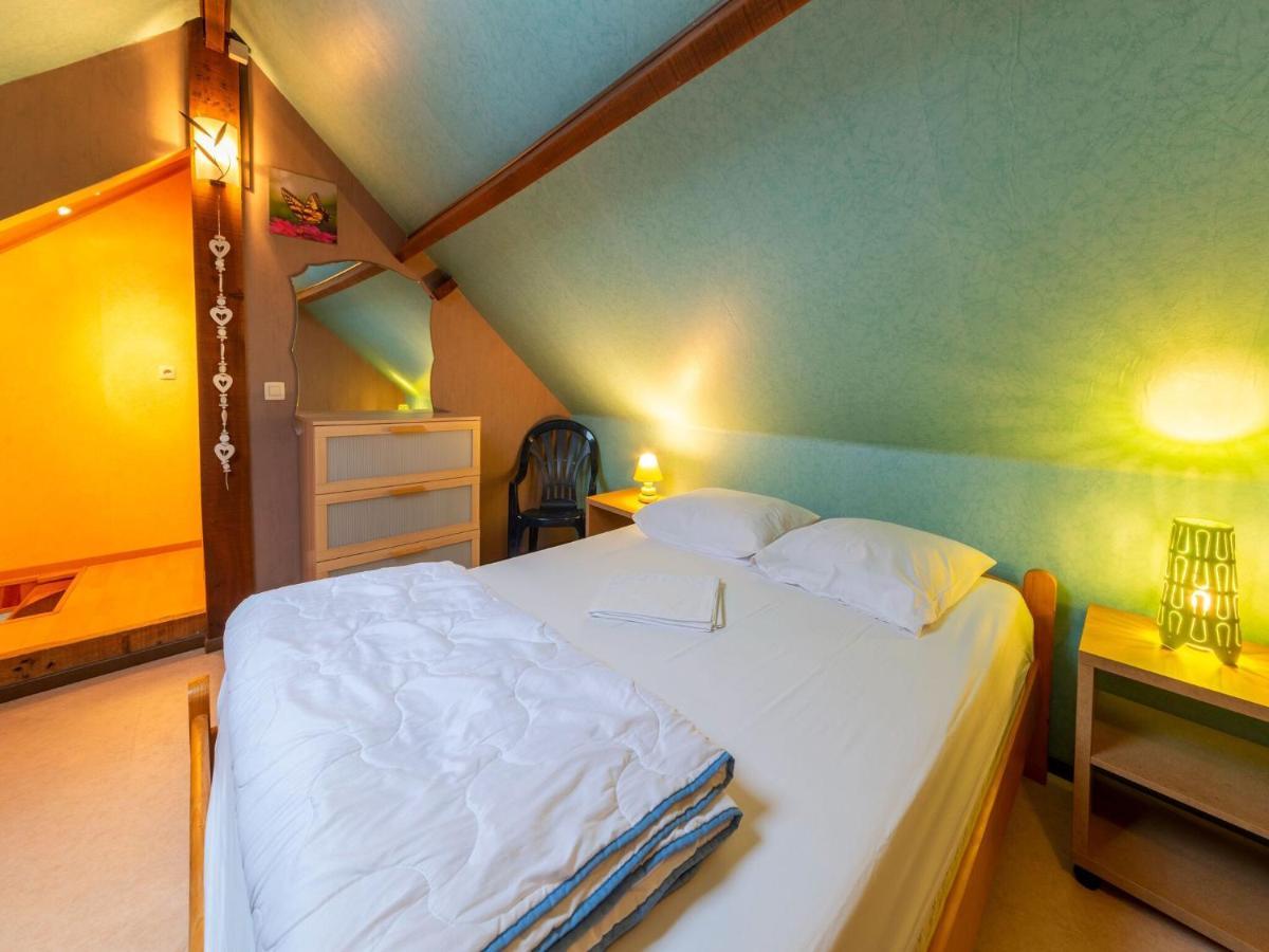 Pretty Holiday Home Near Durbuy And La Roche Erezee Bagian luar foto